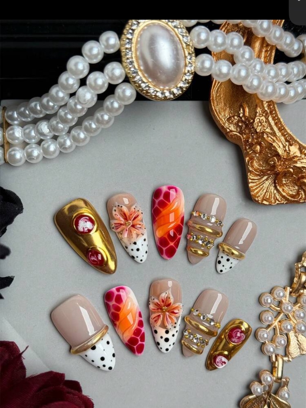 Nude, Gold & Pink Floral Gel Press-On Nail Set